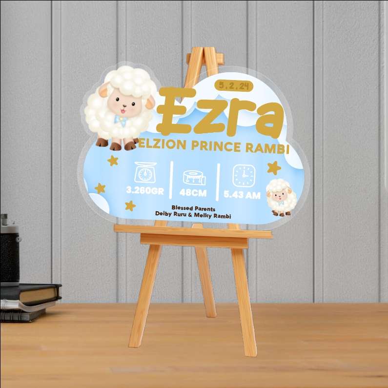 Babyboard Stand Acrylic awan biru dan domba - Image 1