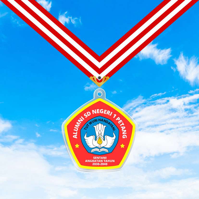 Medali Akrilik Kelulusan/Wisuda Sekolah Tema Merah Kuning๐
- Image 1