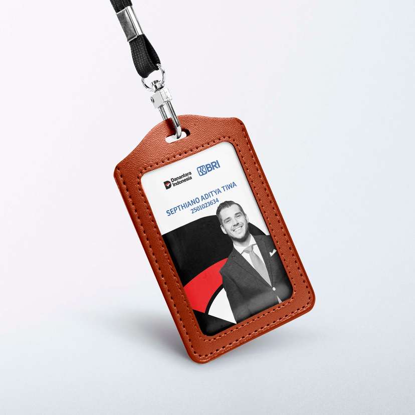 ID Card Perusahaan Latar Hitam Putih Merah Simple - Image 1