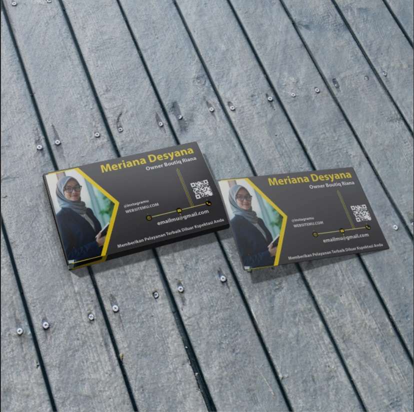Kartu Nama Elegan dengan Sentuhan Profesional dan Digital - Image 1