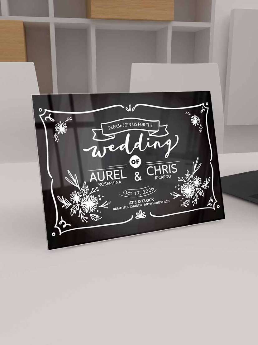 Undangan Wedding Akrilik 2 sisi Tema Hitam Putih Floral - Image 1