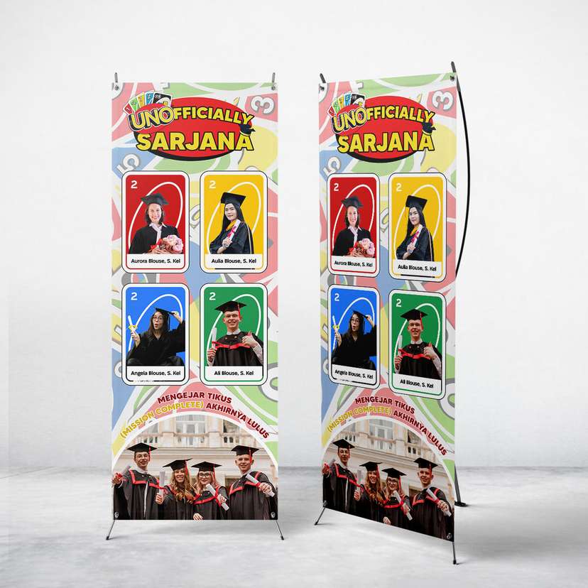 Standing Banner Wisuda Tema βUNOβ yang Lucu & Anti-Mainstream - Image 1