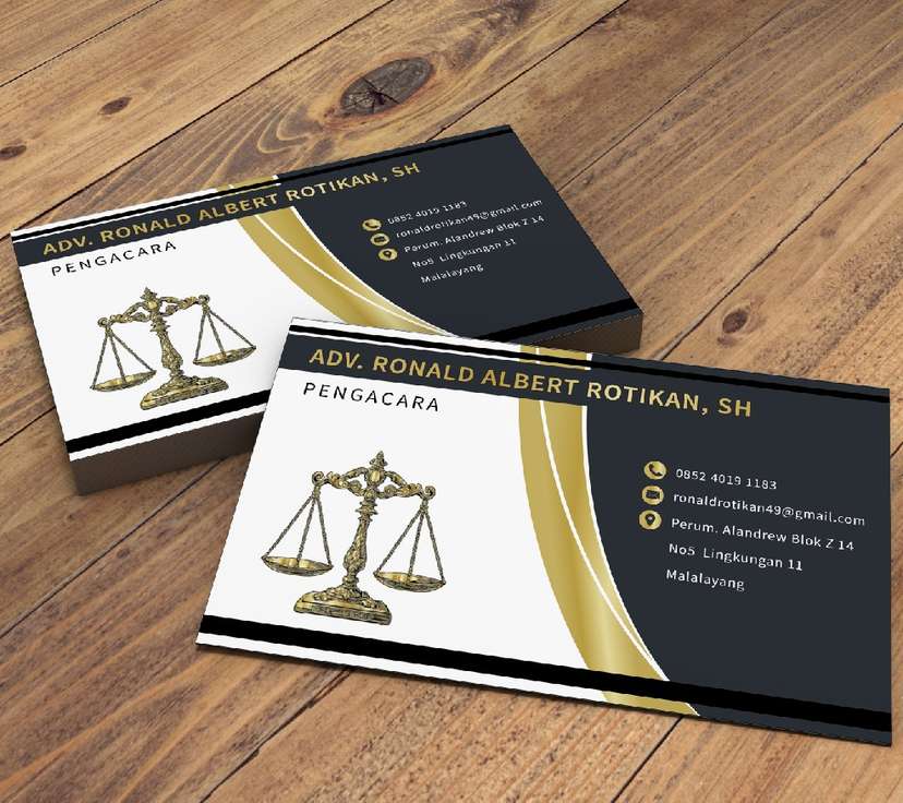 Kartu Nama Profesional Putih Emas elegan simpel - Image 1