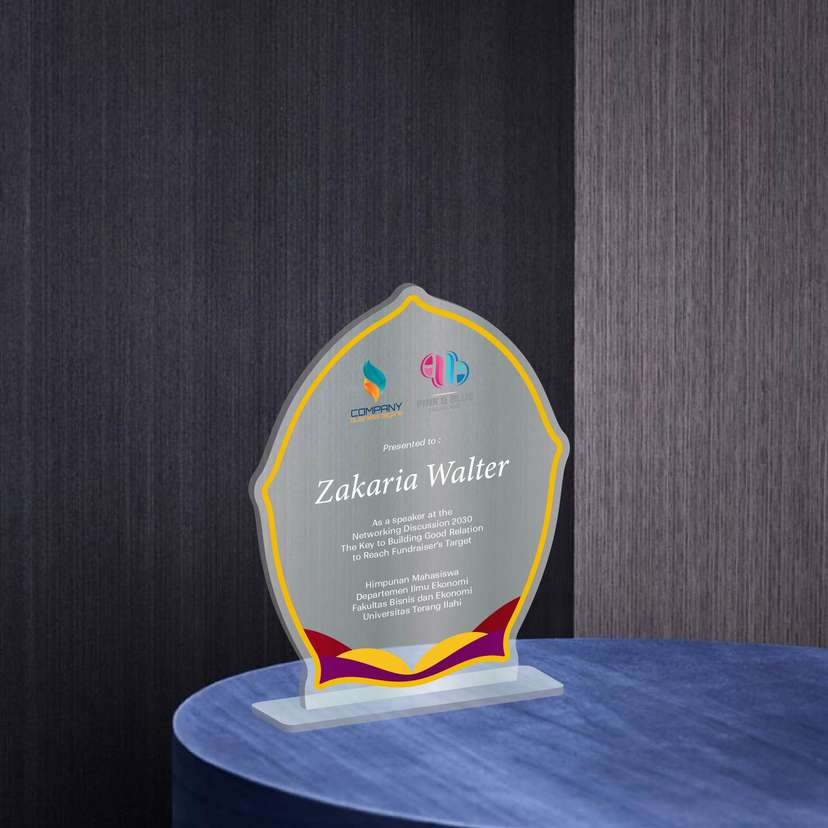 Plakat Akrilik Ucapan Terima Kasih - Shield of Dedication 🛡️ - Image 1