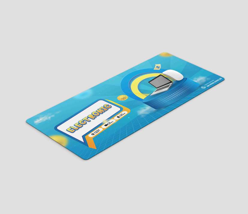 Mousepad Panjang Desain Futuristik dengan Nuansa Teknologi - Image 1
