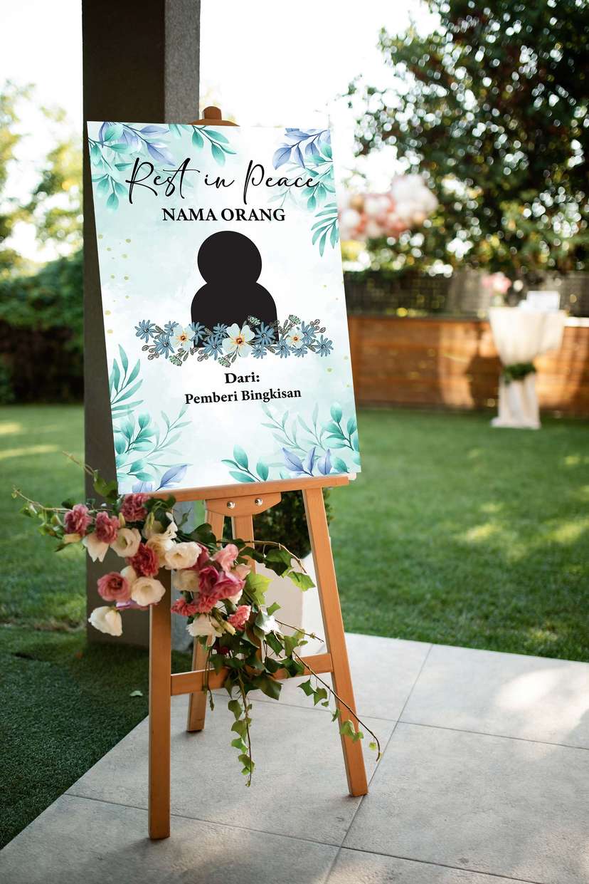 Acrylic Sign Tripod Kedukaan dengan Dominasi Warna Biru Pastel dan Aksen Bunga Kecil yang Memberi Kesan Damai - Image 1