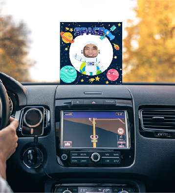 Akrilik Goyang-Goyang Astronaut Desain Lucu Tema Luar Angkasa - Image 1